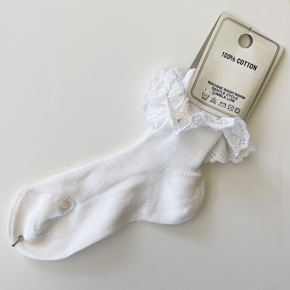Carlino White Eyelet Ruffle Sock - Picture 3 of 6